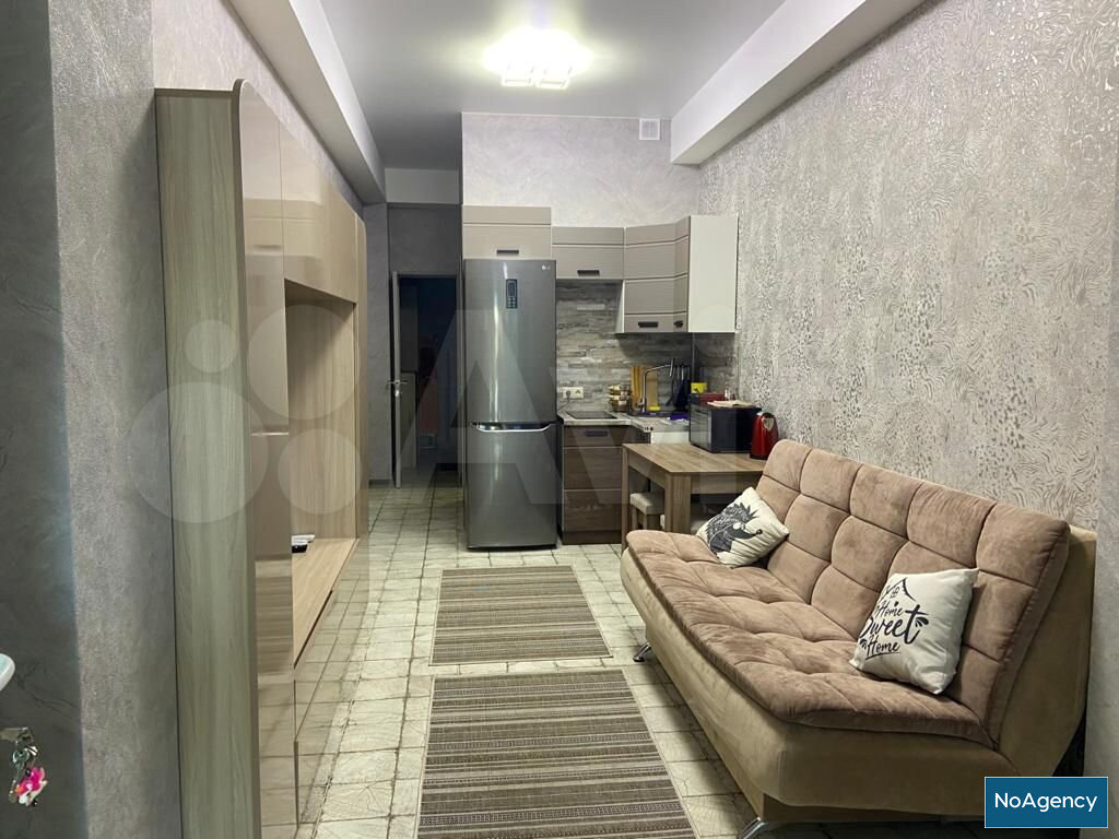 Снять 2-к. квартира, 34 м², 1/3 эт. в Алуште посуточно возле Троллейбусная  станция Алушта за 0 рублей без посредников